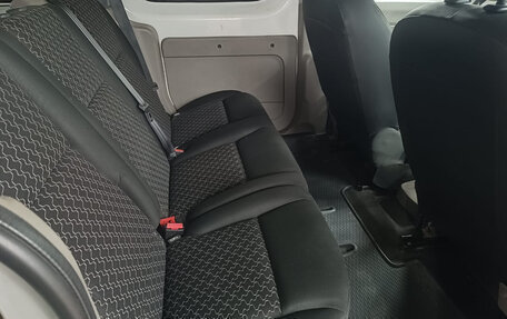 Renault Kangoo II рестайлинг, 2010 год, 599 000 рублей, 18 фотография