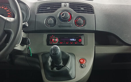 Renault Kangoo II рестайлинг, 2010 год, 599 000 рублей, 15 фотография