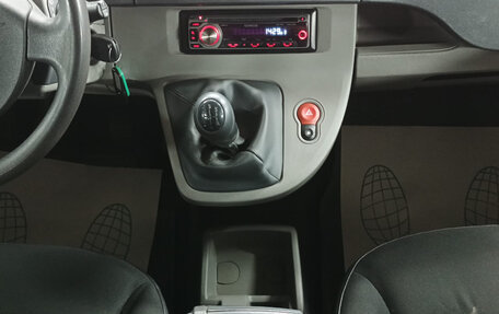 Renault Kangoo II рестайлинг, 2010 год, 599 000 рублей, 16 фотография