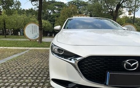 Mazda 3, 2022 год, 1 550 000 рублей, 3 фотография