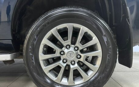 Toyota Land Cruiser Prado 150 рестайлинг 2, 2020 год, 6 320 000 рублей, 9 фотография