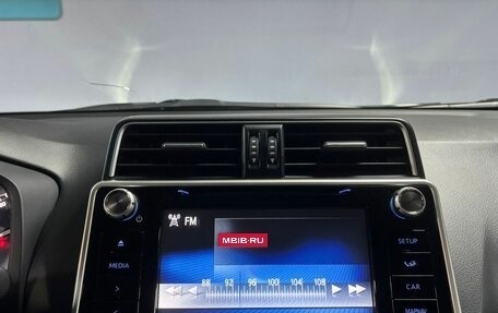Toyota Land Cruiser Prado 150 рестайлинг 2, 2020 год, 6 320 000 рублей, 15 фотография