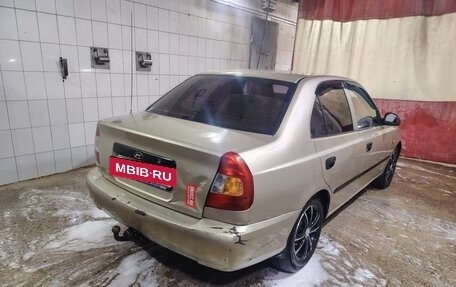 Hyundai Accent II, 2004 год, 350 000 рублей, 3 фотография