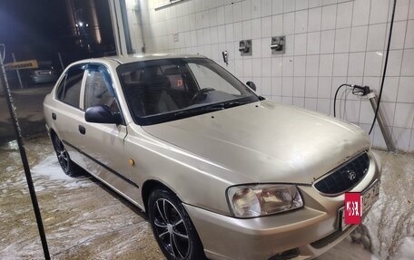 Hyundai Accent II, 2004 год, 350 000 рублей, 2 фотография