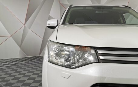 Mitsubishi Outlander III рестайлинг 3, 2013 год, 1 695 000 рублей, 17 фотография