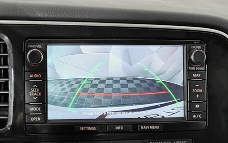 Mitsubishi Outlander III рестайлинг 3, 2013 год, 1 695 000 рублей, 21 фотография