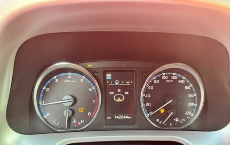 Toyota RAV4, 2016 год, 2 500 000 рублей, 12 фотография