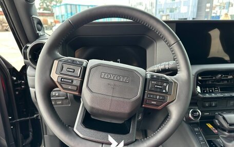 Toyota Land Cruiser Prado, 2025 год, 8 090 000 рублей, 17 фотография