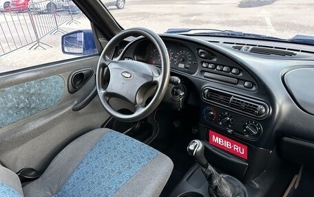 Chevrolet Niva I рестайлинг, 2005 год, 437 000 рублей, 21 фотография