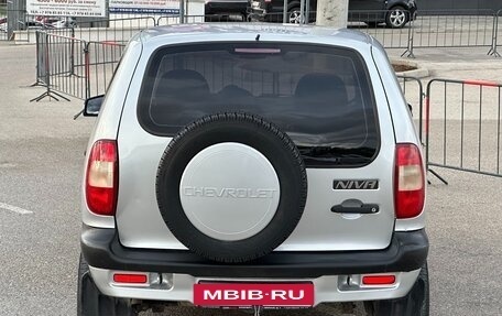 Chevrolet Niva I рестайлинг, 2005 год, 437 000 рублей, 30 фотография