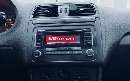 Volkswagen Polo VI (EU Market), 2012 год, 730 000 рублей, 18 фотография
