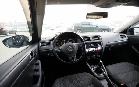 Volkswagen Jetta VI, 2014 год, 1 000 000 рублей, 15 фотография