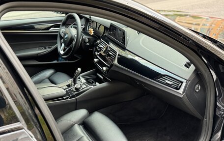 BMW 5 серия, 2019 год, 2 222 222 рублей, 8 фотография