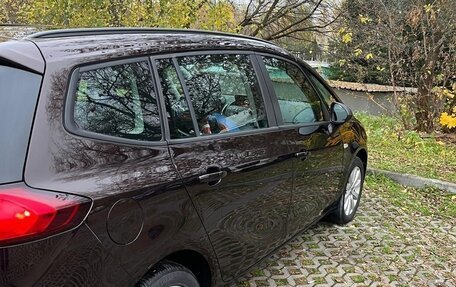 Opel Zafira C рестайлинг, 2014 год, 1 250 000 рублей, 10 фотография