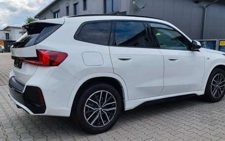 BMW X1, 2022 год, 3 112 000 рублей, 5 фотография