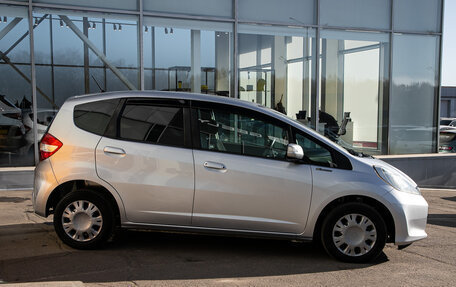 Honda Fit III, 2011 год, 825 000 рублей, 6 фотография