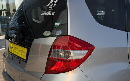 Honda Fit III, 2011 год, 825 000 рублей, 7 фотография