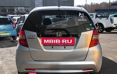 Honda Fit III, 2011 год, 825 000 рублей, 8 фотография