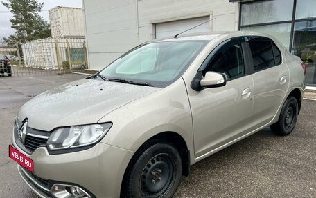 Renault Logan II, 2018 год, 999 000 рублей, 1 фотография