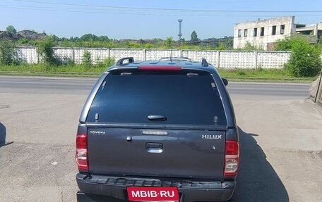 Toyota Hilux VII, 2015 год, 1 980 000 рублей, 14 фотография