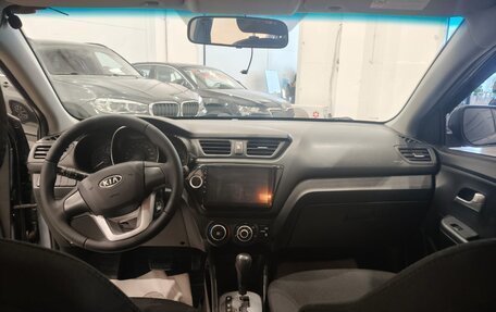 KIA Rio III рестайлинг, 2012 год, 860 000 рублей, 7 фотография