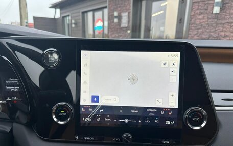 Lexus RX IV рестайлинг, 2025 год, 7 900 000 рублей, 13 фотография