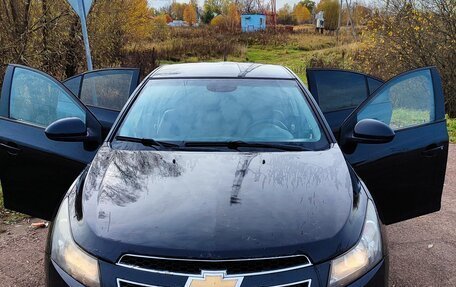 Chevrolet Cruze II, 2010 год, 560 000 рублей, 6 фотография