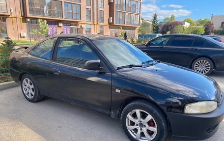 Mitsubishi Mirage VI рестайлинг, 2002 год, 260 000 рублей, 2 фотография