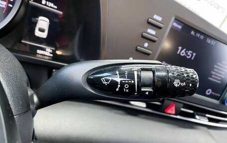 Hyundai Elantra, 2021 год, 1 825 000 рублей, 15 фотография