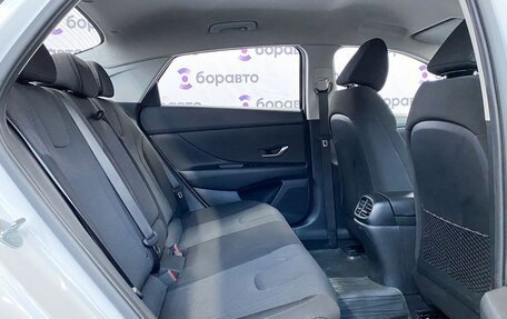 Hyundai Elantra, 2021 год, 1 825 000 рублей, 24 фотография