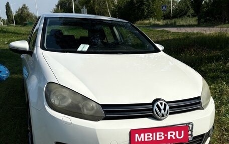 Volkswagen Golf VI, 2012 год, 800 000 рублей, 6 фотография