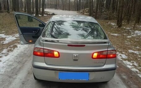Renault Laguna II, 2001 год, 400 000 рублей, 8 фотография