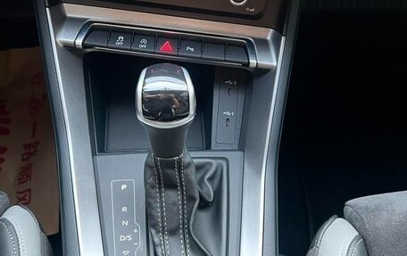Audi Q3, 2022 год, 1 800 000 рублей, 12 фотография