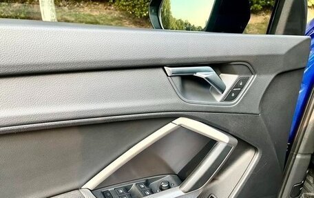 Audi Q3, 2022 год, 1 800 000 рублей, 22 фотография