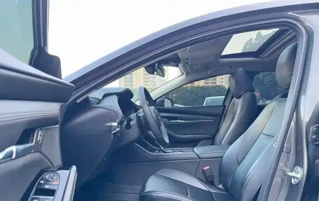 Mazda 3, 2022 год, 1 970 000 рублей, 6 фотография