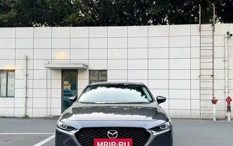 Mazda 3, 2022 год, 1 970 000 рублей, 2 фотография