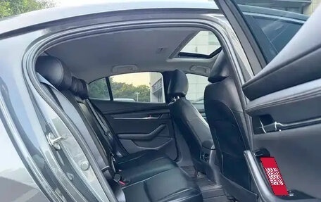 Mazda 3, 2022 год, 1 970 000 рублей, 7 фотография