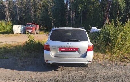 Toyota Highlander III, 2009 год, 1 490 000 рублей, 3 фотография
