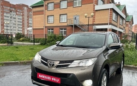 Toyota RAV4, 2013 год, 1 770 000 рублей, 3 фотография