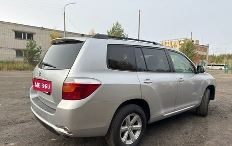 Toyota Highlander III, 2009 год, 1 490 000 рублей, 6 фотография