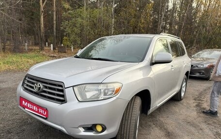 Toyota Highlander III, 2009 год, 1 490 000 рублей, 7 фотография