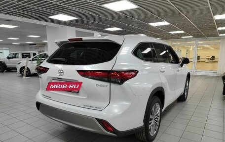 Toyota Highlander, 2025 год, 6 600 000 рублей, 3 фотография