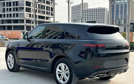 Land Rover Range Rover IV рестайлинг, 2022 год, 14 750 000 рублей, 5 фотография