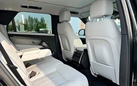 Land Rover Range Rover IV рестайлинг, 2022 год, 14 750 000 рублей, 12 фотография