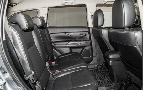 Mitsubishi Outlander III рестайлинг 3, 2012 год, 1 529 000 рублей, 7 фотография