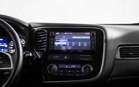 Mitsubishi Outlander III рестайлинг 3, 2012 год, 1 529 000 рублей, 13 фотография