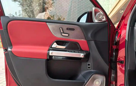 Mercedes-Benz GLB, 2021 год, 2 020 000 рублей, 9 фотография