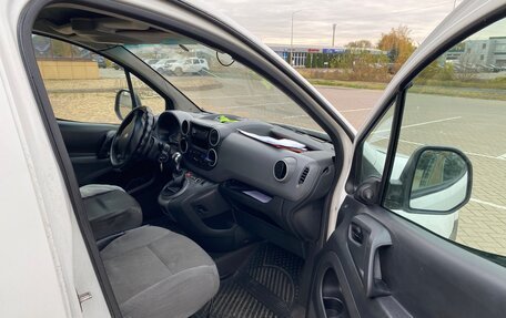 Peugeot Partner II рестайлинг 2, 2011 год, 458 000 рублей, 7 фотография