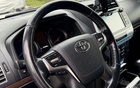 Toyota Land Cruiser Prado 150 рестайлинг 2, 2019 год, 4 490 000 рублей, 8 фотография