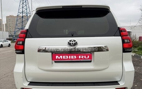 Toyota Land Cruiser Prado 150 рестайлинг 2, 2019 год, 4 490 000 рублей, 4 фотография